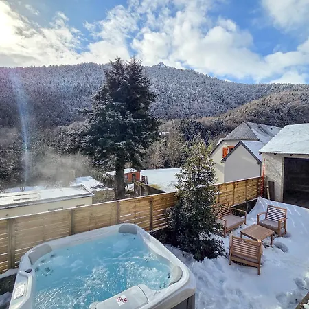 Douce Ecorce Jacuzzi Et Sauna Le Sylvestre Appartamento *