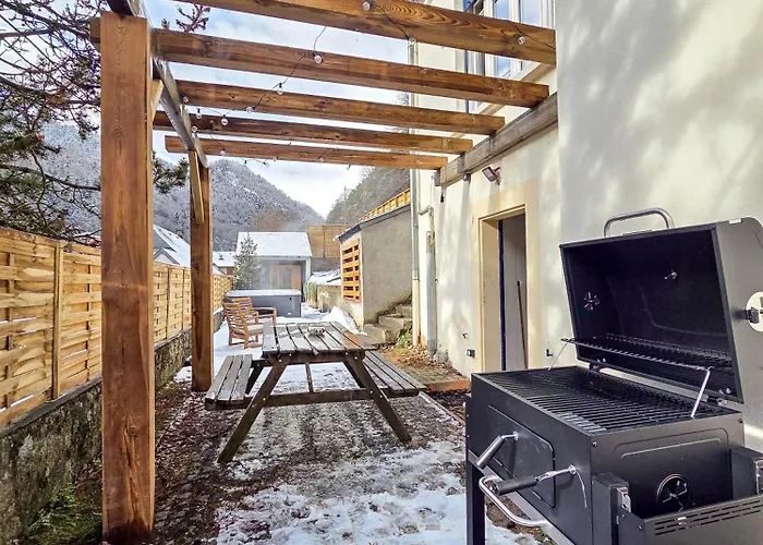 Douce Ecorce Jacuzzi Et Sauna Le Sylvestre